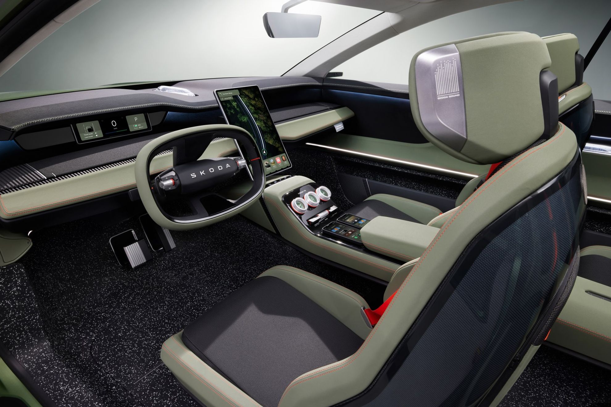 Conceptul Skoda Vision 7S introduce noua direcție de design pentru viitoarele modele ale mărcii. SUV-ul electric are o autonomie estimată la 600 de kilometri