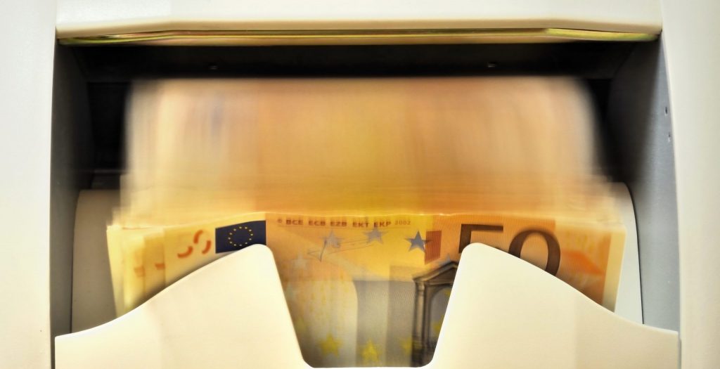 Un nou top al bogaților din Europa. România are trei oameni prezenți în clasament