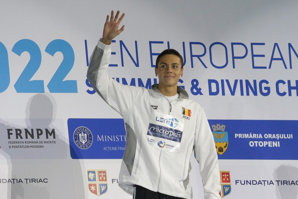 Decizia neașteptată pe care a luat-o David Popovici cu puțin timp înainte de finala Campionatului European. Ce s-a întâmplat, de fapt, cu înotătorul de aur al României