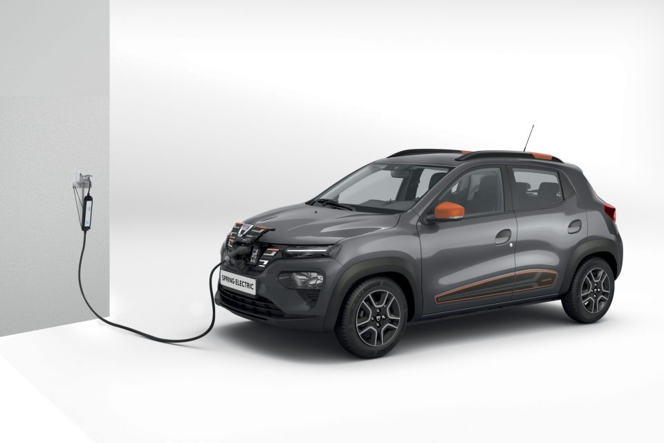 Adevarul despre Dacia Spring. Cat costa curentul pe care il consuma