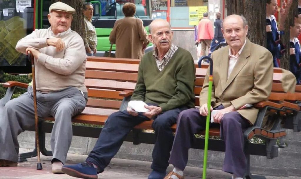 Biletele de tratament pentru pensionari în 2022: unde le poți folosi, care sunt stațiunile