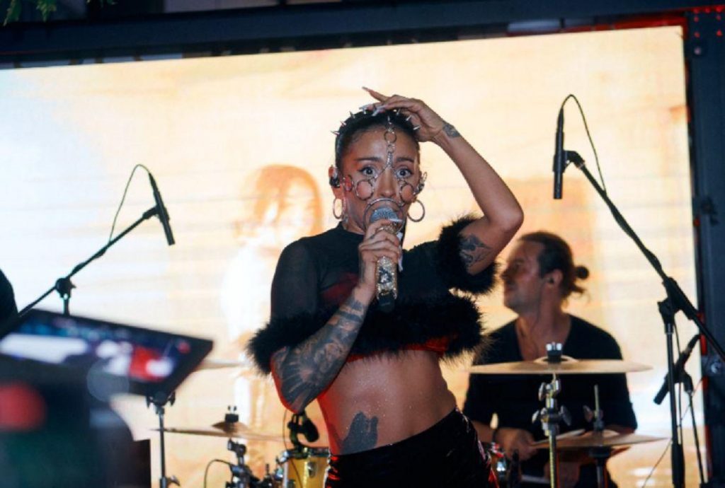 Ce planuri are Ruby după 10 ani de relație cu iubitul său. Vedeta, declarații despre căsătorie: „Avem câini, pisici de crescut”. VIDEO EXCLUSIV