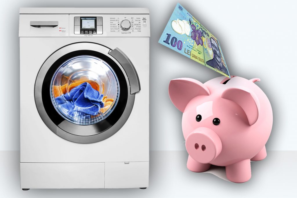 Cea mai simplă metodă de a face economie când speli rufele. Așa scutești sume importante de bani la factura de curent