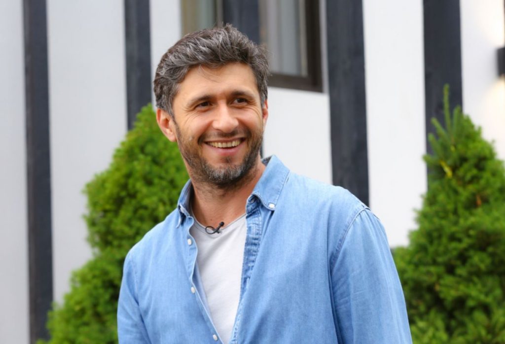 Dragoș Bucur, dezvăluiri din intimitate. Cât de greu e rolul de tată. „Habar n-aveam”