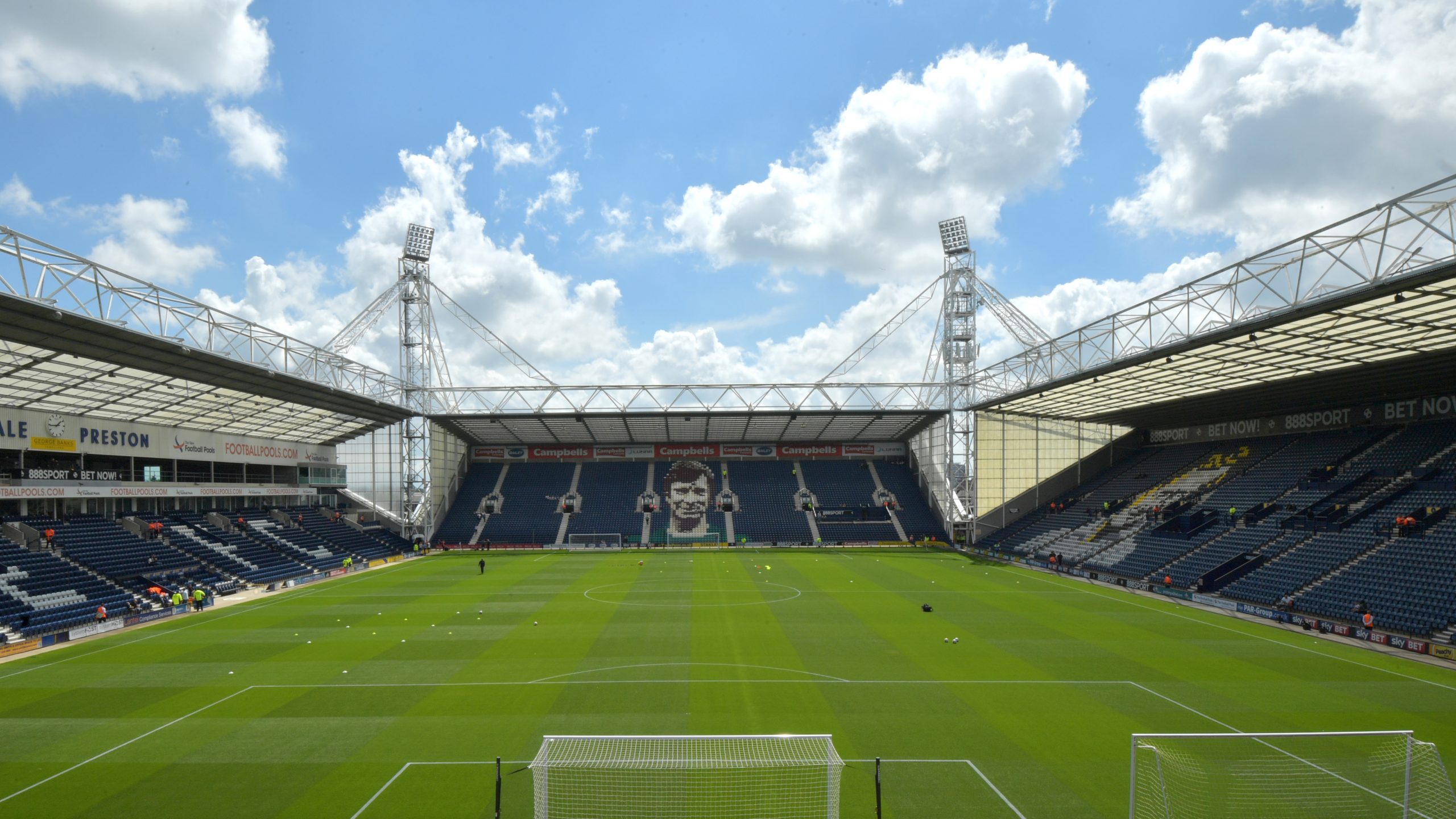 Stadionul celor de la Preston North End
