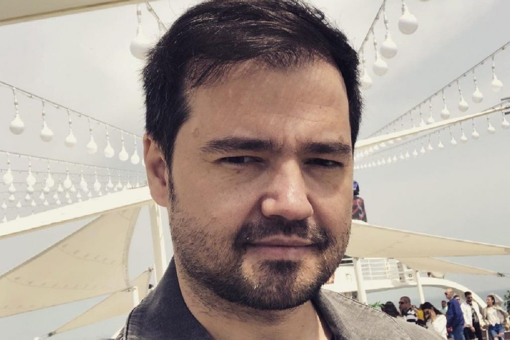 Cu ce se ocupa Laurențiu Duță înainte să devină cunoscut prin muzică. A fost și campion județean