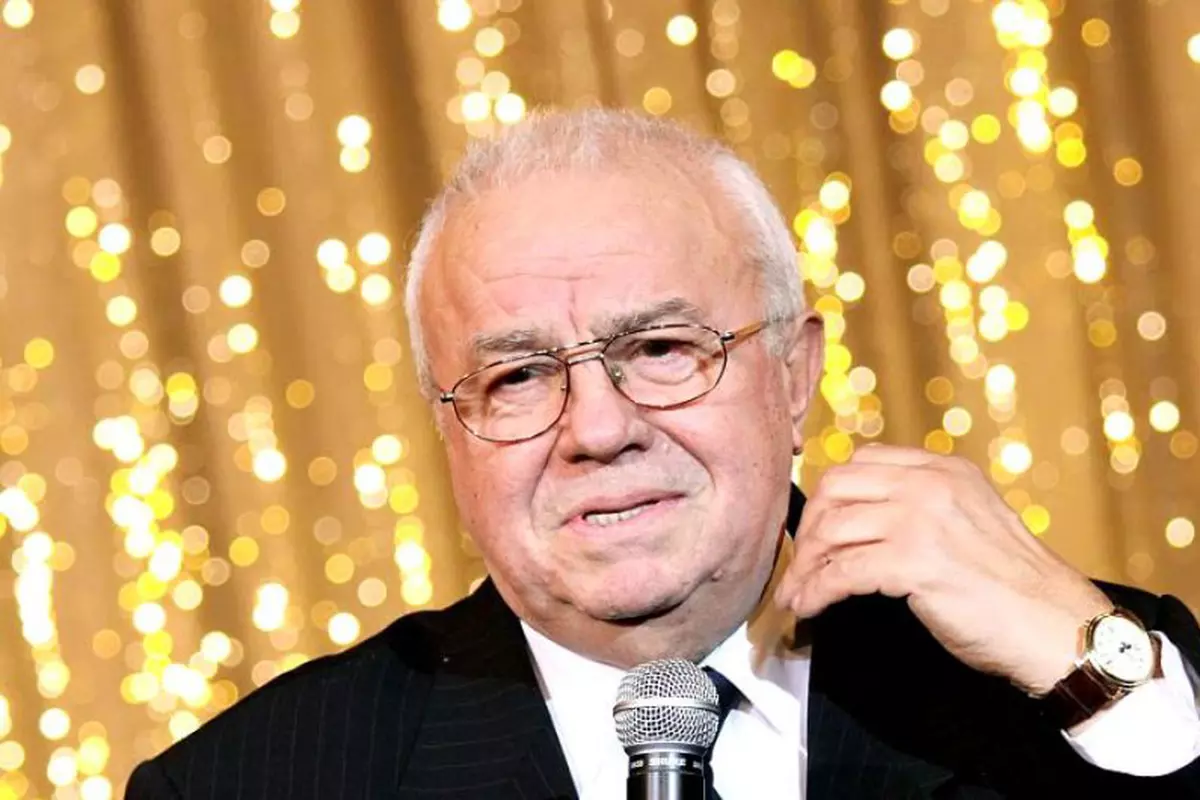 Cati bani facea Alexandru Arsinel din turneele organizate in America