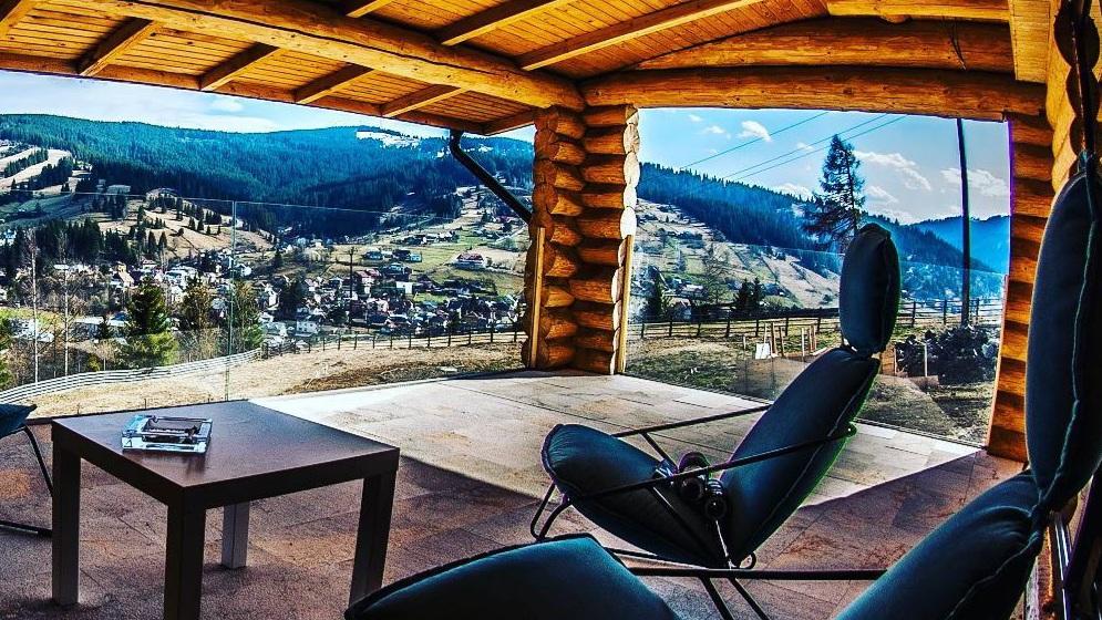 Cate hoteluri de 5 stele sunt, de fapt, in Romania. Harta unitatilor de cazare din tara