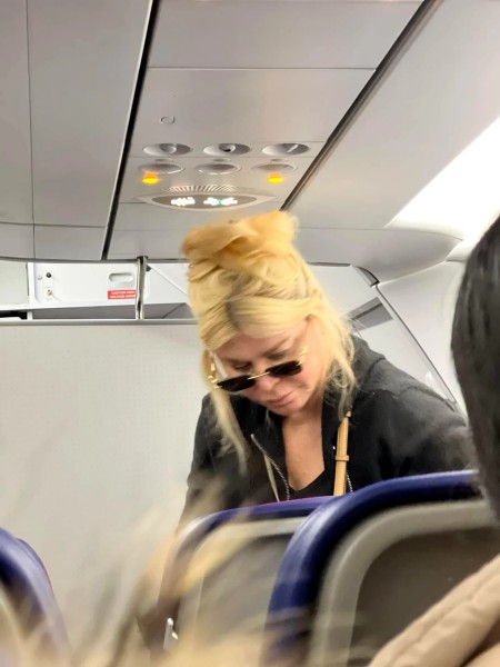 Cum arata, de fapt, Loredana fara machiaj. Vedeta e total schimbata fata de cum o stiu fanii