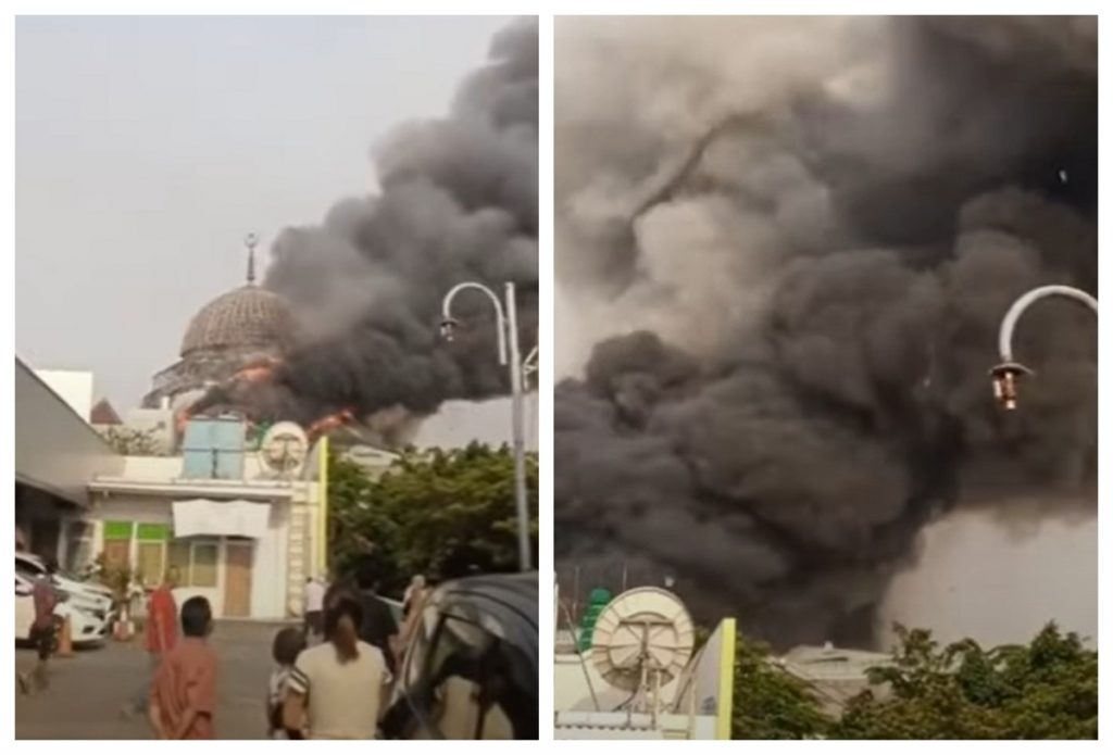 Momentul în care moscheea Jami din Jakarta a fost cuprinsă de incendiu. Acoperișul, surprins în timpul prăbușirii. Video
