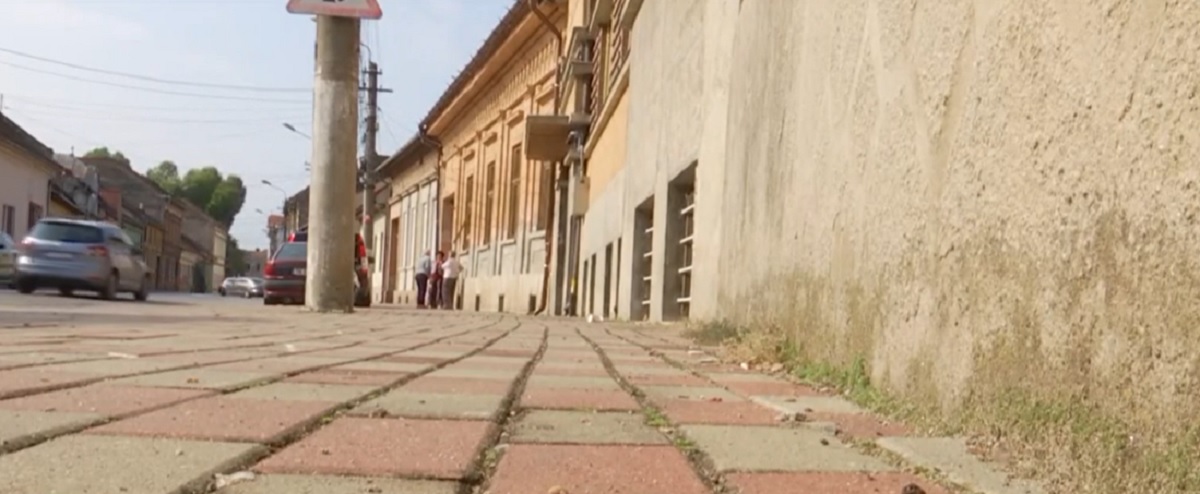 Cum a ajuns un român să primească zilnic 100 de lei de la stat. Greșeala pentru care autoritățile trebuie să îl despăgubească