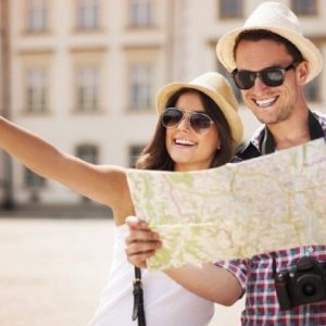 Cat de bine se inteleg turistii straini cu romanii