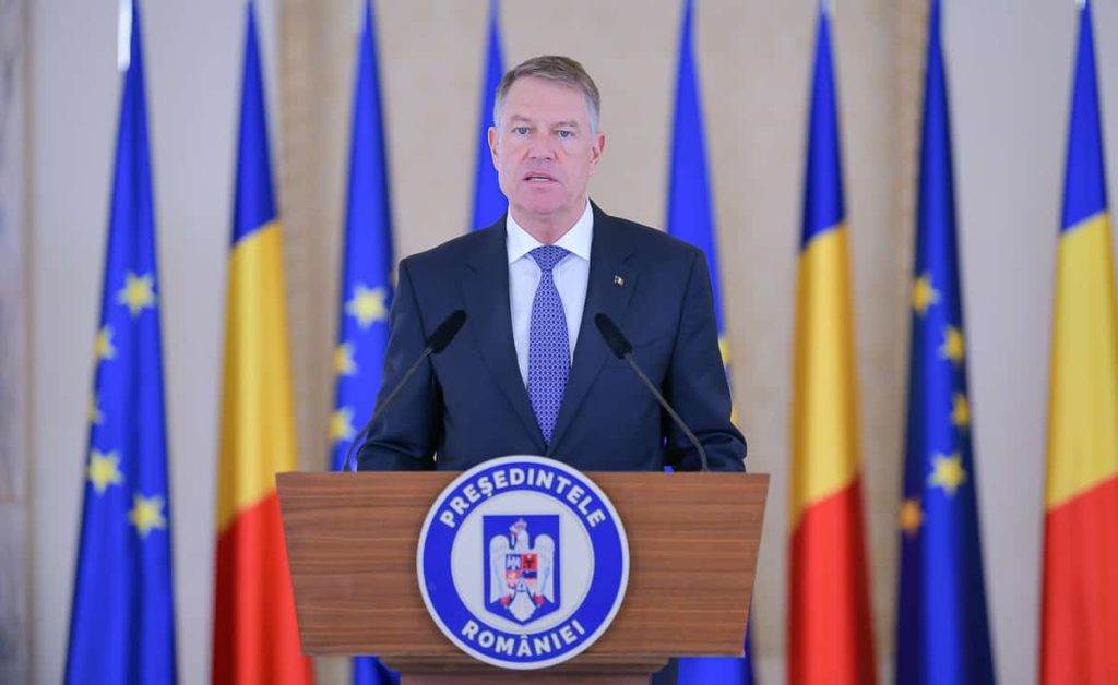 Președintele Iohannis, vizită oficială în Azerbaidjan: „Vom dezvolta un cablu submarin pentru energie electrică verde la Marea Neagră”