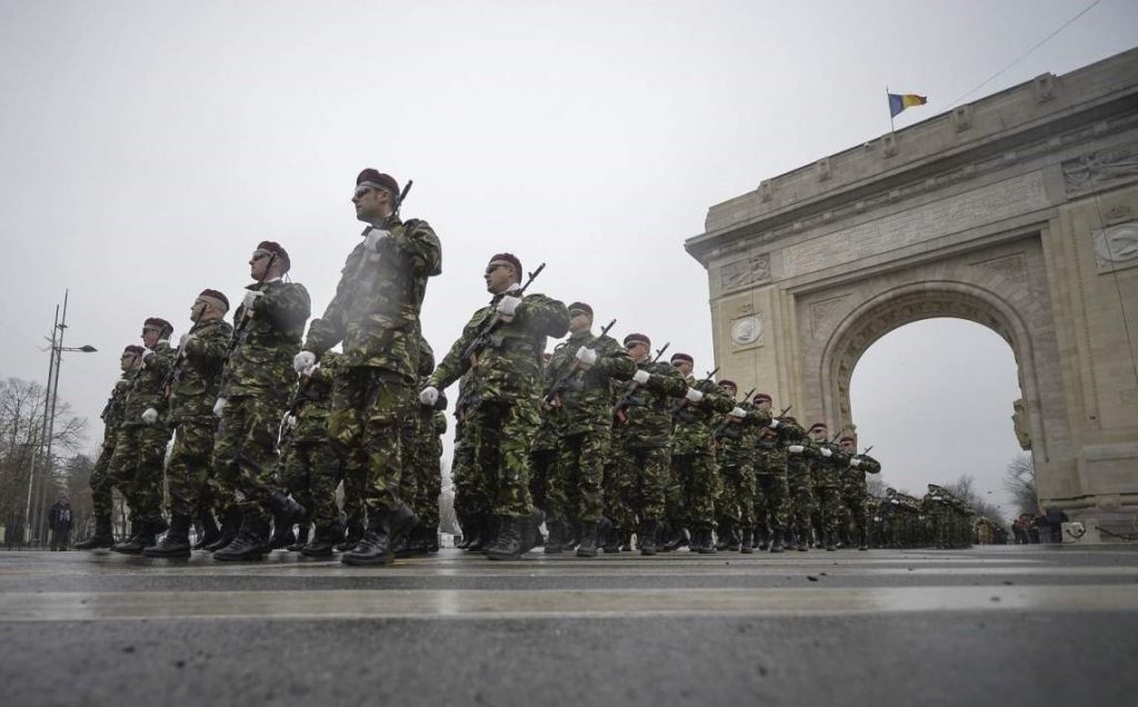 La ce oră începe parada militară de 1 Decembrie 2022. Programul complet al evenimentelor din București și Alba Iulia