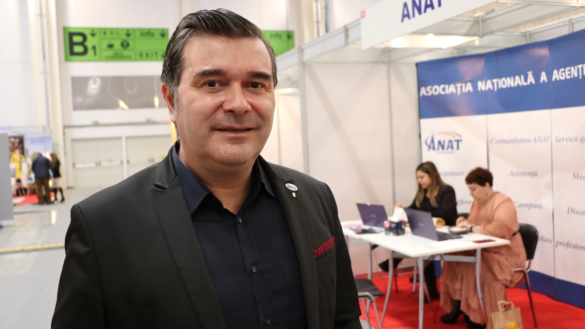 Traian Bădulescu crede că românii îşi vor împărţi preferinţele pentru Valea Prahovei şi mersul la schi în ţări învecinate, cu ocazia sărbătorilor de iarnă