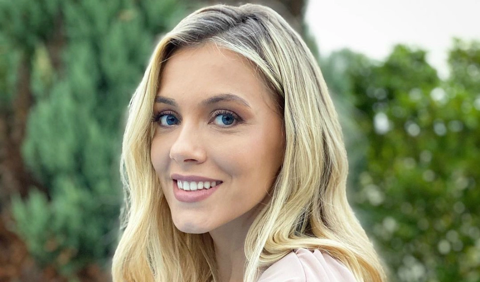 Andreea Ibacka va prezenta o emisiune