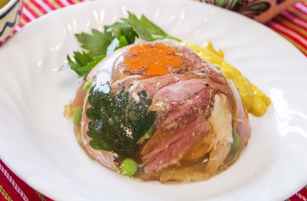 Când se pune sare în piftie, de fapt. Greșeala pe care o fac multe gospodine