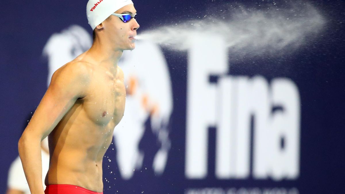 Doua performante noi pentru David Popovici