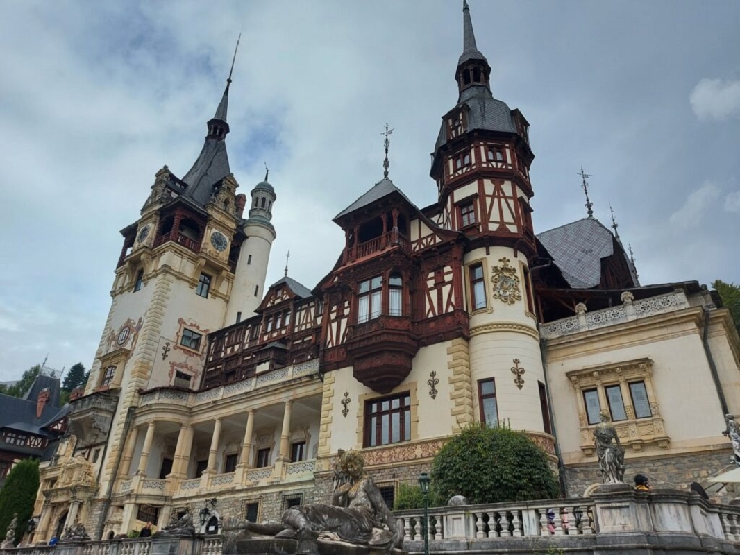 Electricitatea din România, într-o lecție de istorie: cum am ”luat fața” țărilor dezvoltate înainte de 1900
