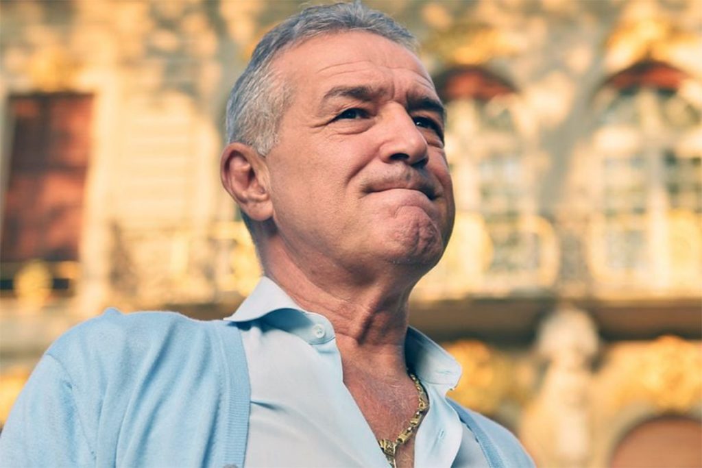 Gigi Becali îi sfidează pe admiratorii săi. Gestul surprinzător făcut de latifundiarul din Pipera, în plină stradă (Exclusiv)