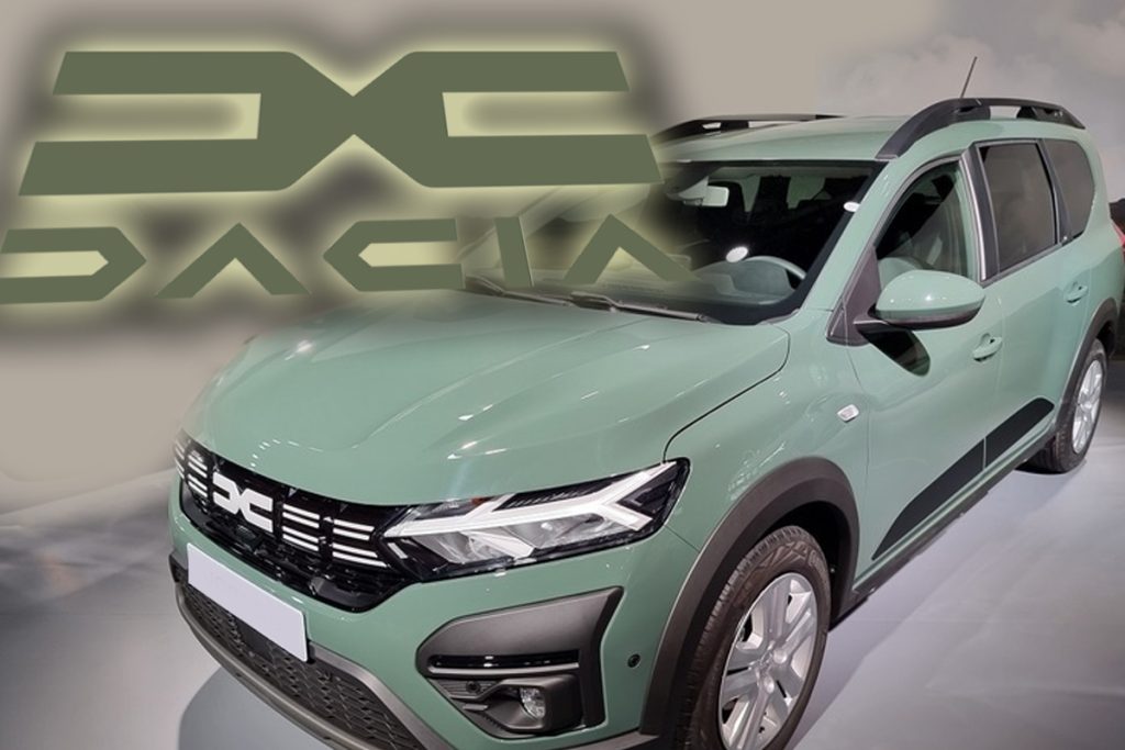 Liber la comenzi pentru noul model Dacia. Numele primit de la fabrica din Mioveni