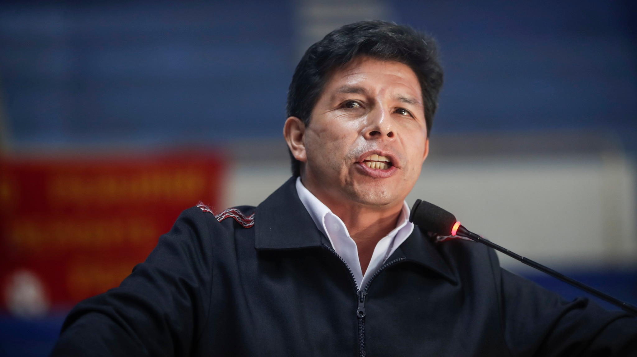 Presedintele peruvian Pedro Castillo, demis din functie si retinut de politie