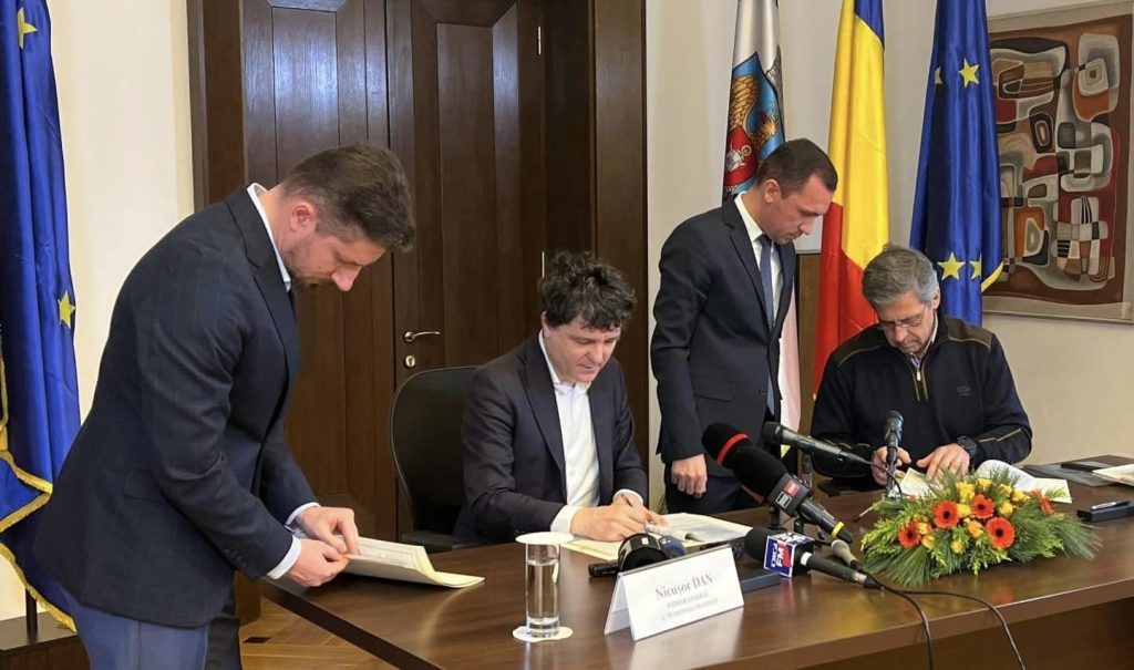 Bucureștenii vor avea parte de troleibuze speciale. Ce vor putea să facă în ele