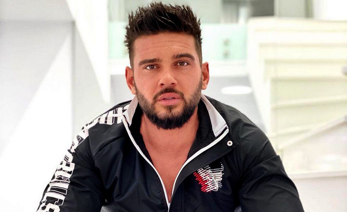 Biografie Dorian Popa