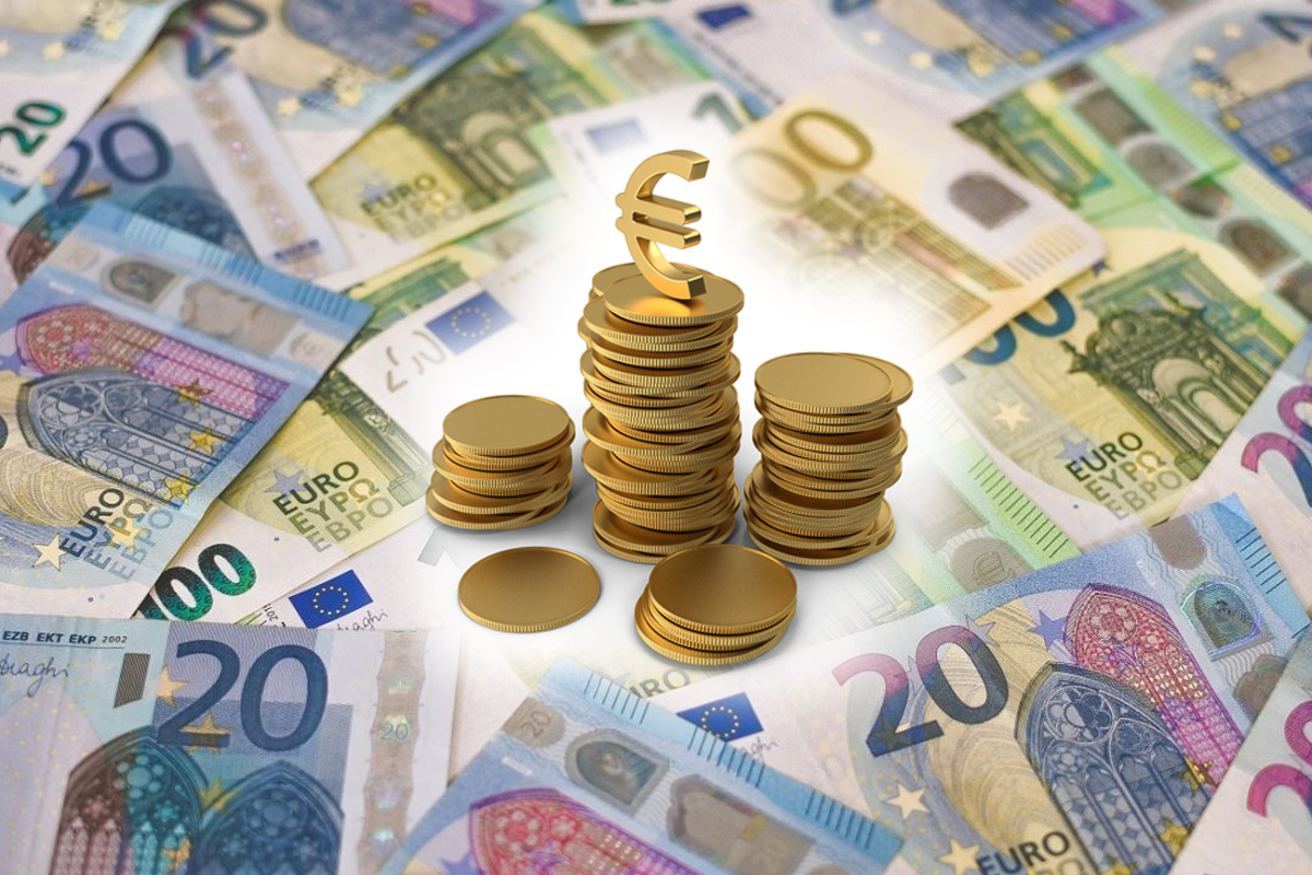 Curs BNR marți, 21 martie 2023. Cotațiile zilei pentru euro, dolar și lira sterlină