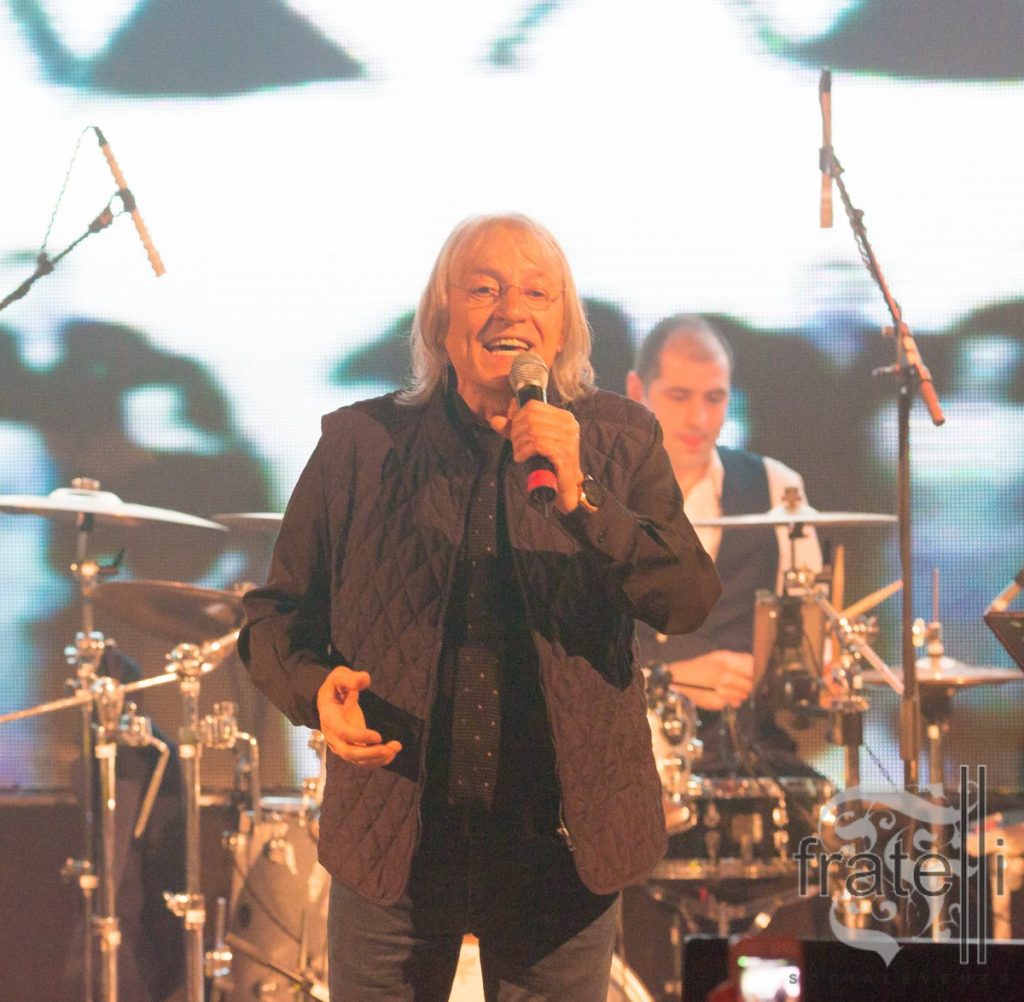 Mihai Constantinescu ar fi împlinit azi 77 de ani. Mesajul sfâșietor al primei soții, marea lui dragoste. Mihaela Constantinescu: „Ori de câte ori merg la mormântul lui, îi simt prezența”. Exclusiv