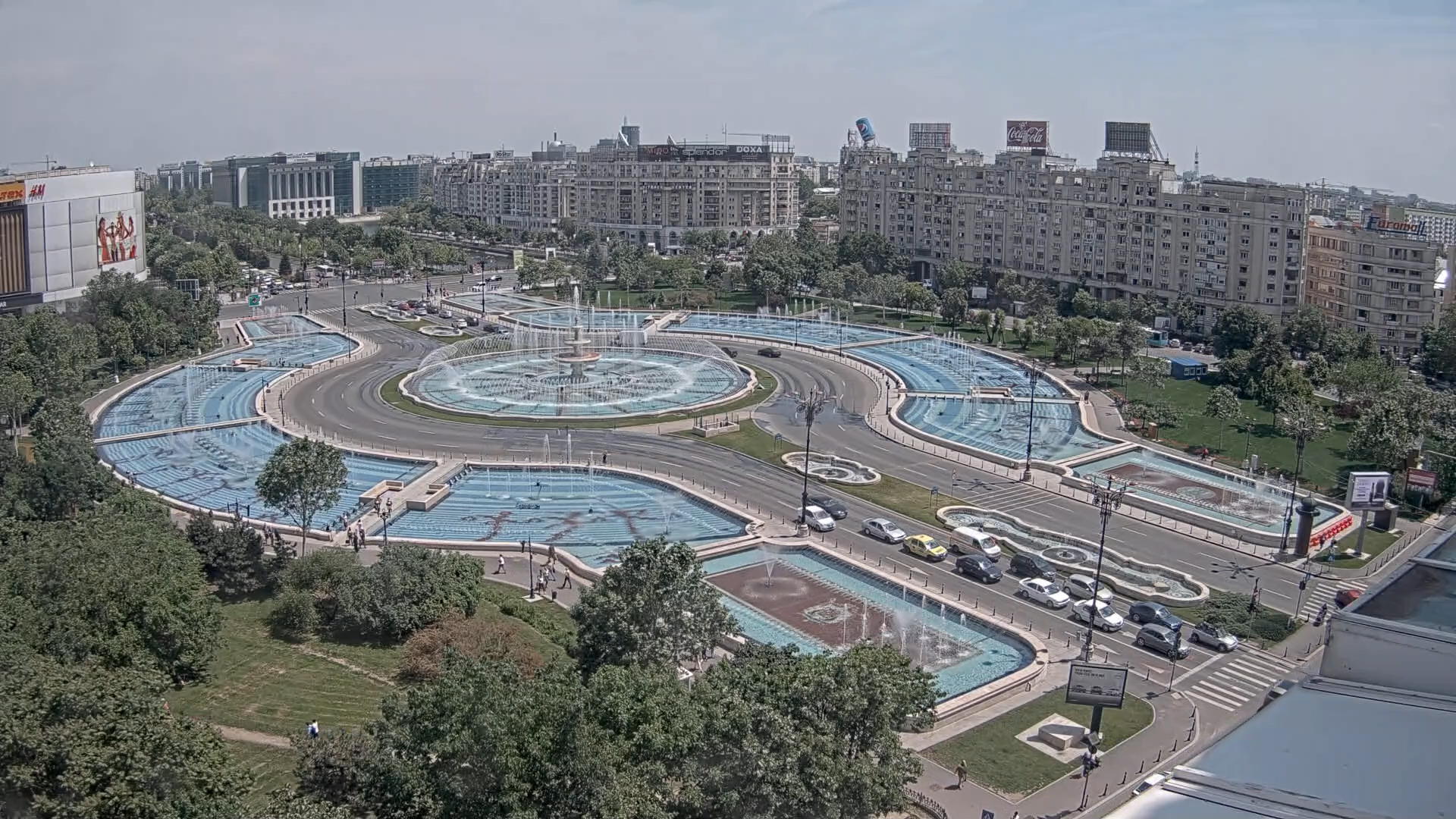 Piața Unirii este în pericol de surpare