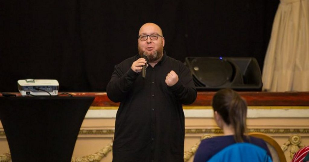 Psihologul Radu Leca trage un semnal de alarmă în cazul femeii sfâșiate de câini în zona Lacul Morii: „Avem de-a face cu o involuție 100% socială”. Cum își pasează vina instituțiile. EXCLUSIV