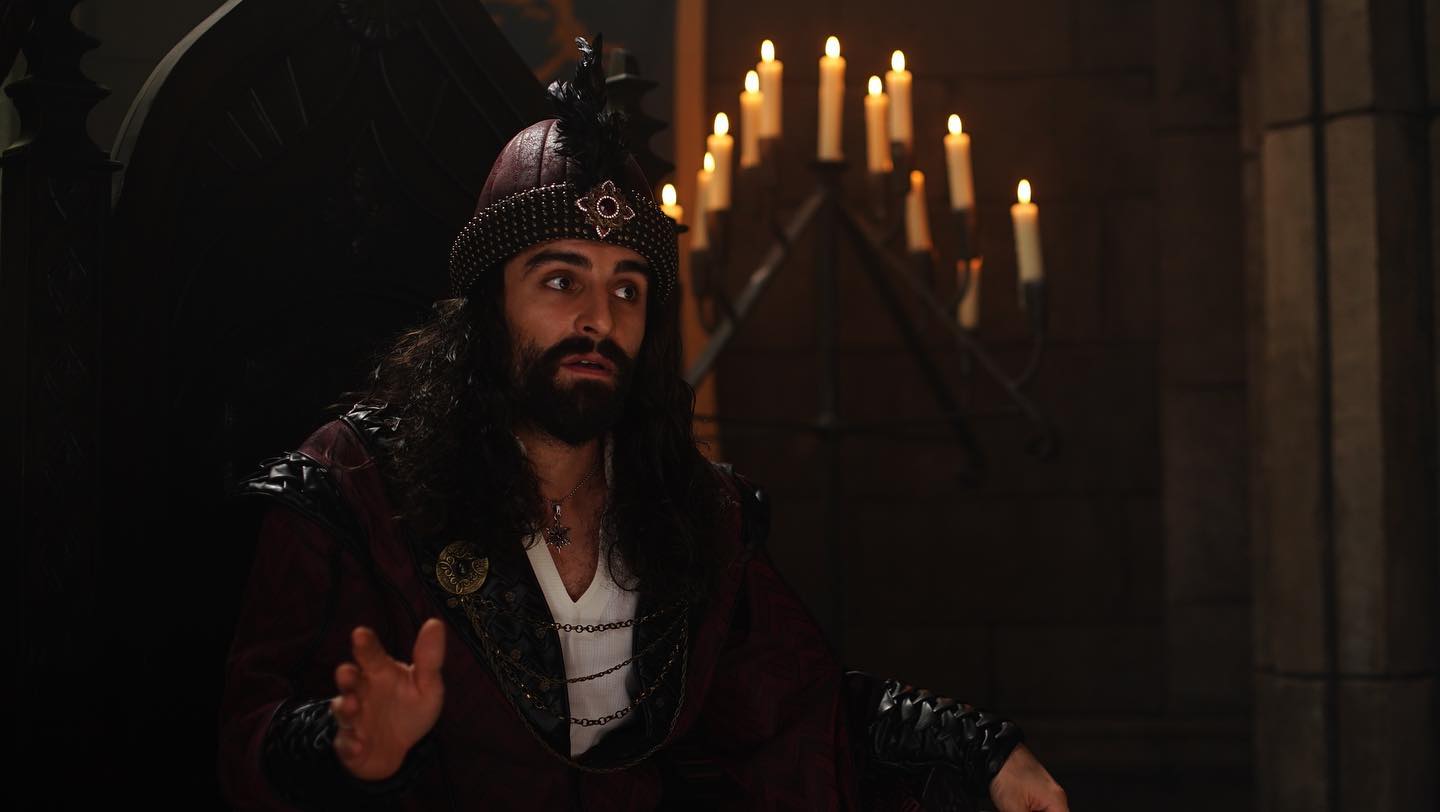 Cum a ajuns Daniel Nuță să îl joace, de fapt, pe Vlad Țepeș pe Netflix. „Aveam un raft întreg acasă”