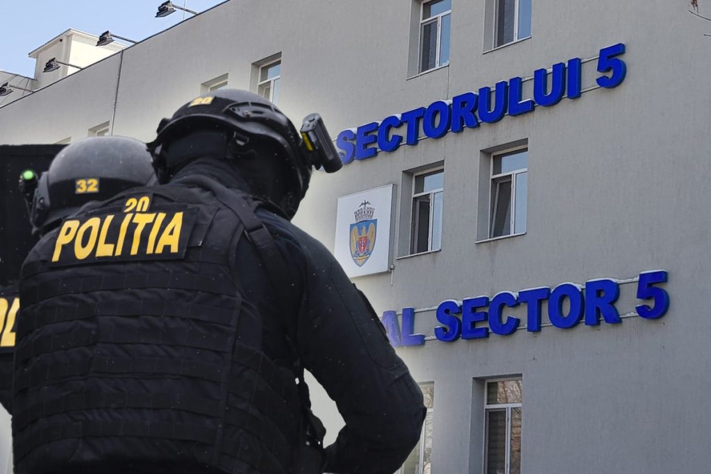 Ce ar căuta, de fapt, polițiștii la Primăria Sectorului 5 din București. Descinderi în forță în această dimineață