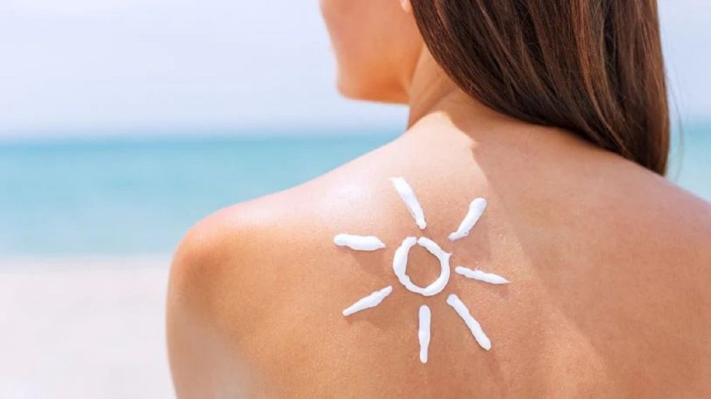 Ce înseamnă să fii alergic la soare, de fapt: cum este posibilă afecțiunea neobișnuită