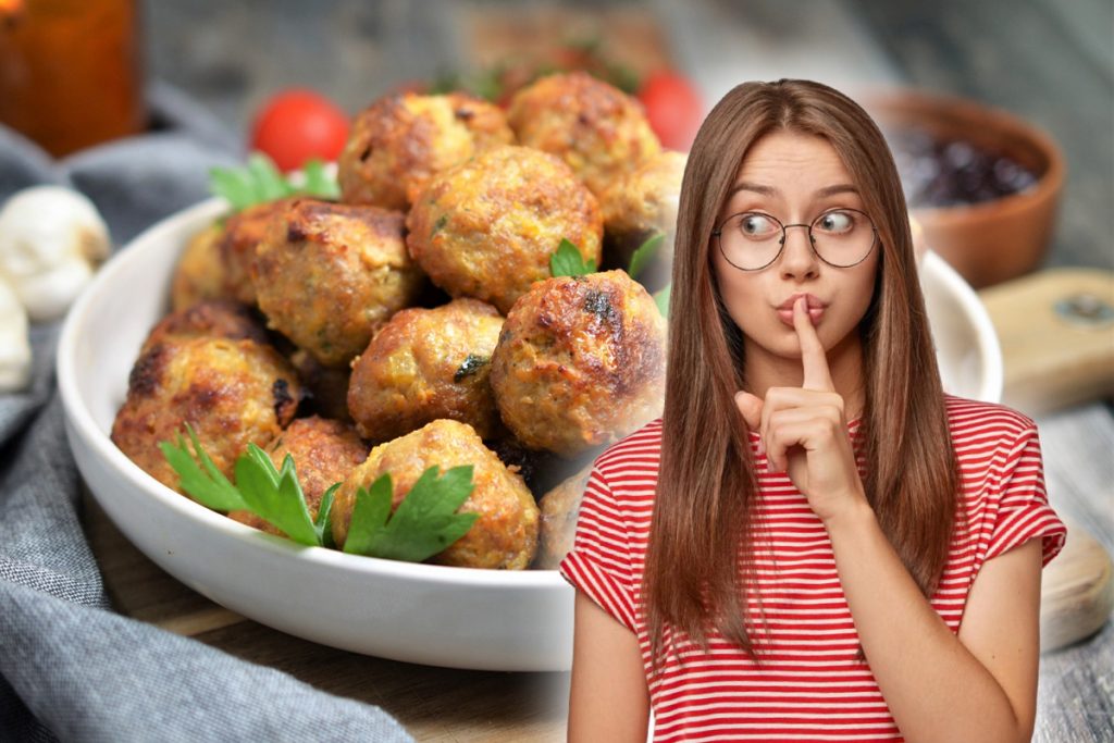 Ce să pui neapărat în chiftele ca să iasă pufoase și suculente. Ingredientul secret pentru un gust special