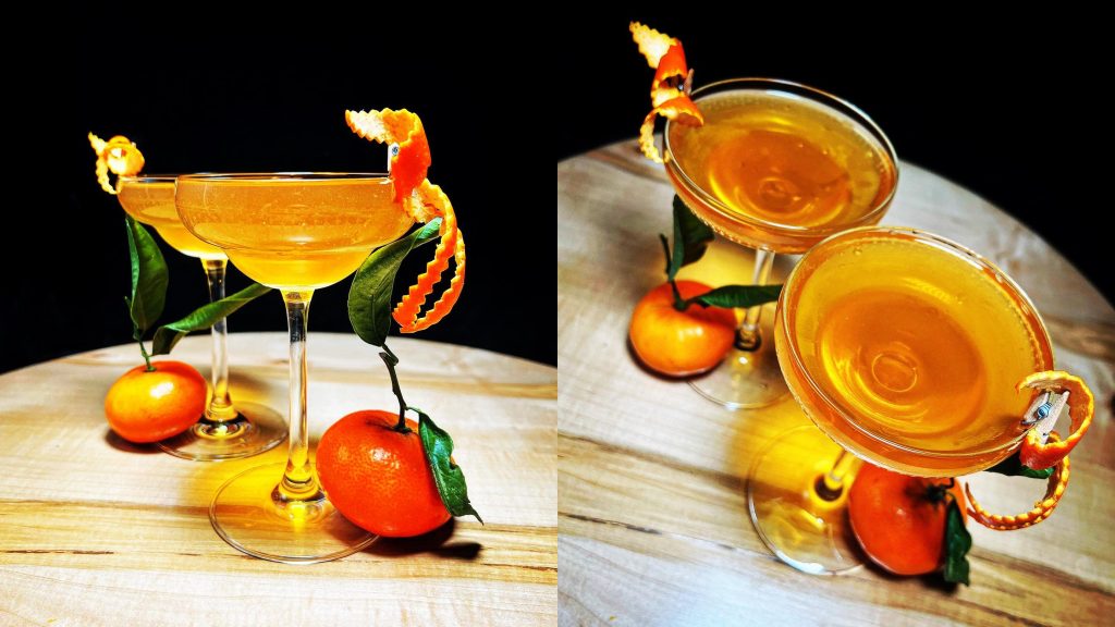 Cum faci un cocktail cu coniac, soc și mandarine, descoperi o sticlă nouă și visezi la primăvară