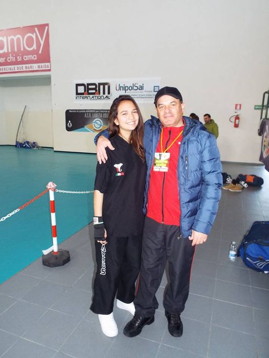 O romanca de 19 ani, premiata de presedintele Italiei