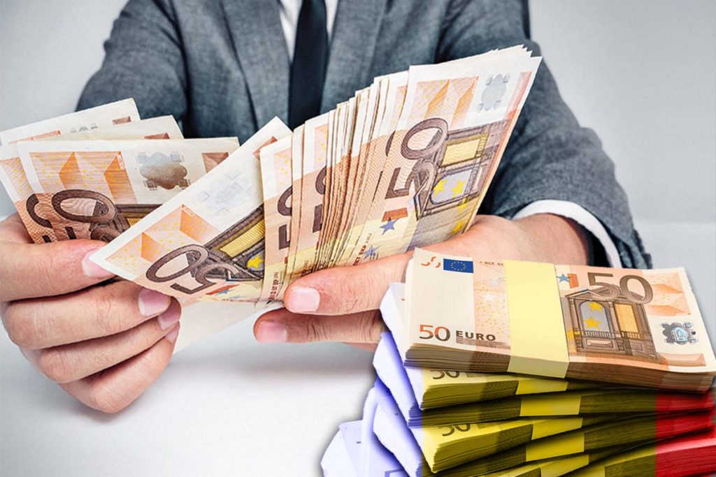 Salarii de până la 10.000 de euro, în România: ar putea fi cel mai bănos job și nu e de bugetar