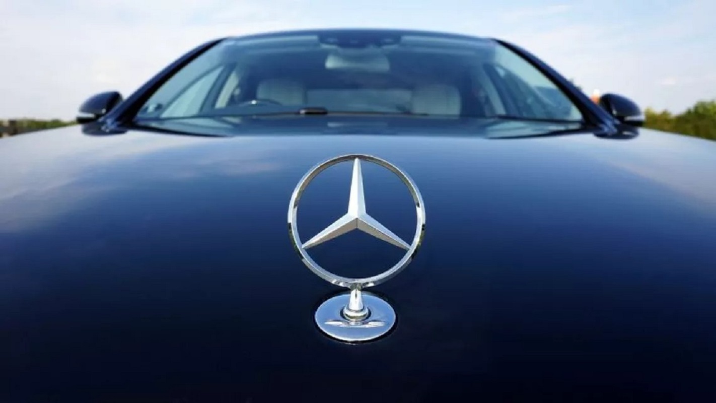 Zeci de mii de mașini Mercedes Benz, chemate în service: greșeala care-i poate costa scump pe șoferi