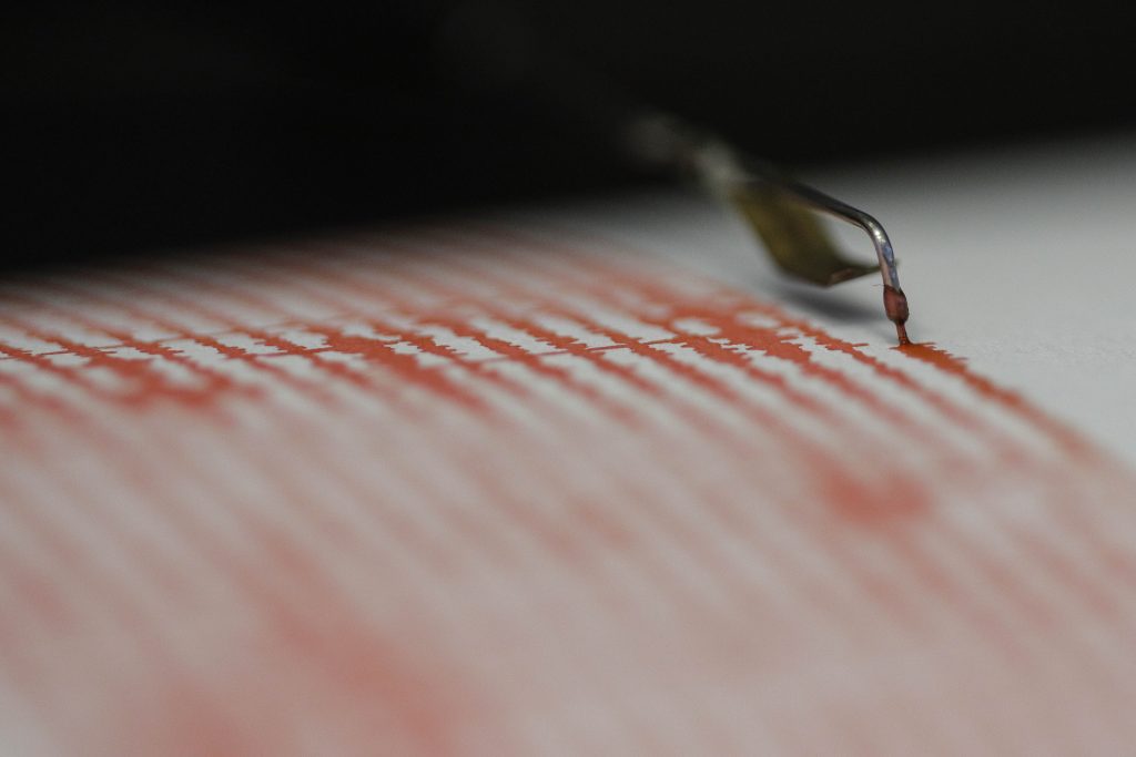 Cum poate fi prevenită populația României în cazul unui cutremur major. Seismologii INFP: „Alertarea poate fi extinsă”