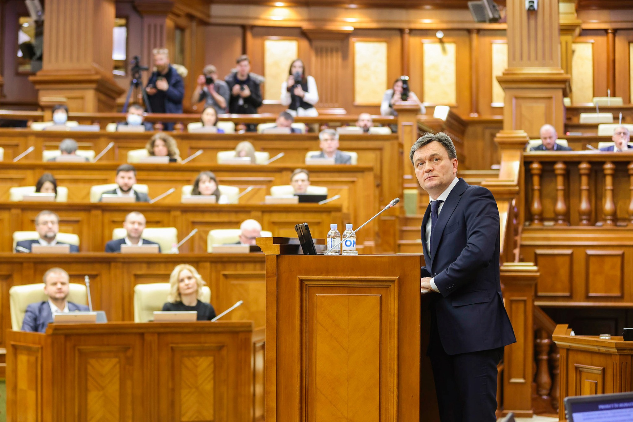Republica Moldova are un nou Guvern. Prim-ministrul Dorin Recean și membrii cabinetului său au depus astăzi jurământul