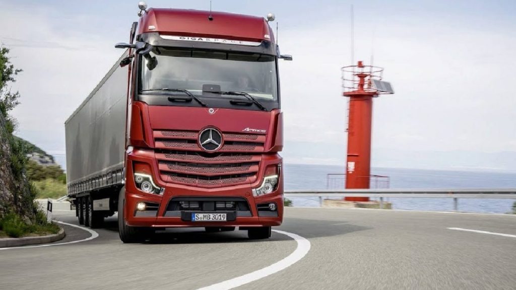 Scuza oferită de un șofer român în fața judecătorilor, în Franța. „Eu execut ordinele”. Condamnat la închisoare și amendă uriașă