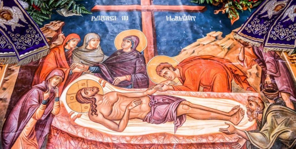 Când se trece pe sub masă de Paște în 2023. Care este semnificația acestui obicei