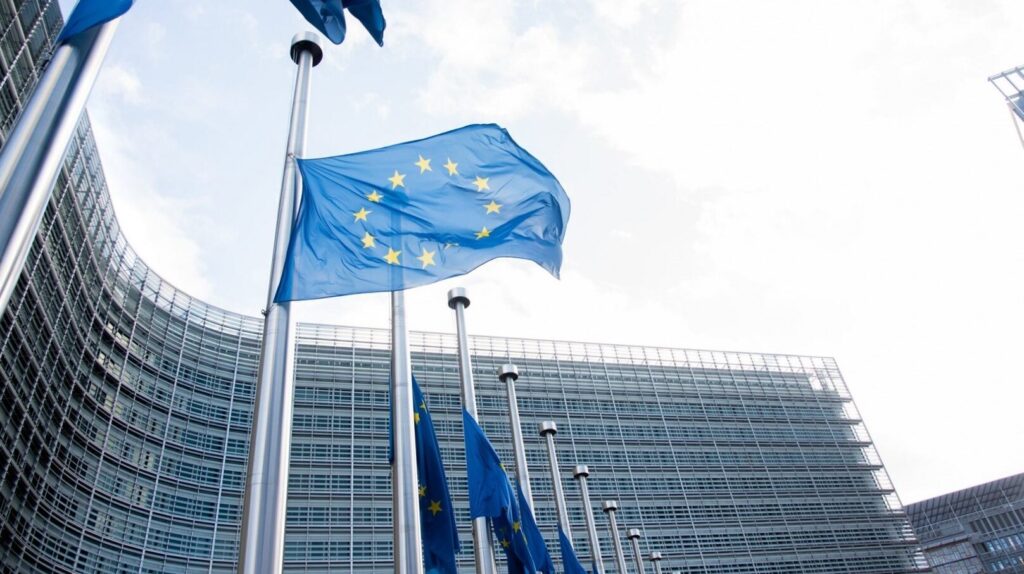 Studiu. O mare parte a cetățenilor europeni nu au încredere în SUA