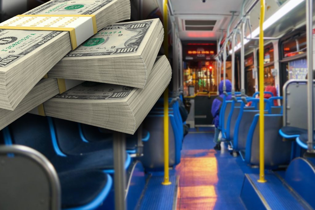 Cea mai scumpă călătorie cu autocarul. Un bilet costă 24.300 de dolari, ce este inclus în preț