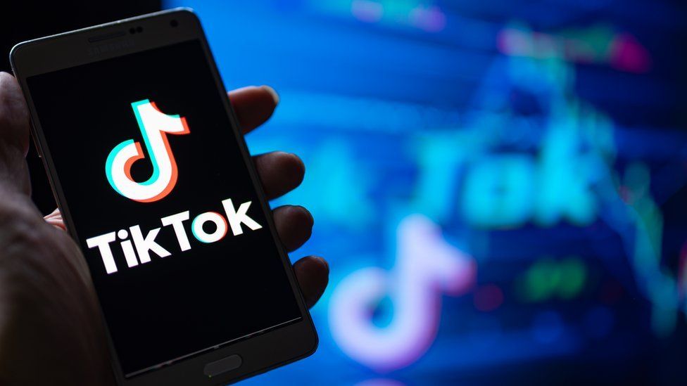 Cum te spioneaza TikTok