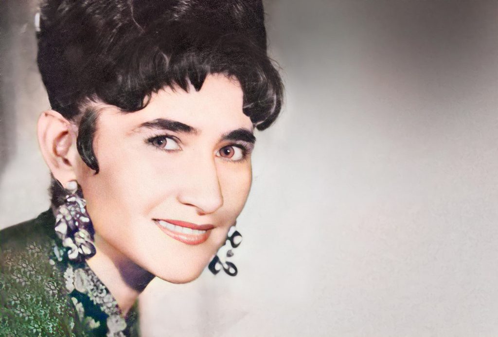 Gabi Luncă s-a ținut până în ultima clipă a vieții de promisiunea făcută lui Dumnezeu: „Mama nu mai cânta nimic din toate acestea nici măcar acasă!” EXCLUSIV