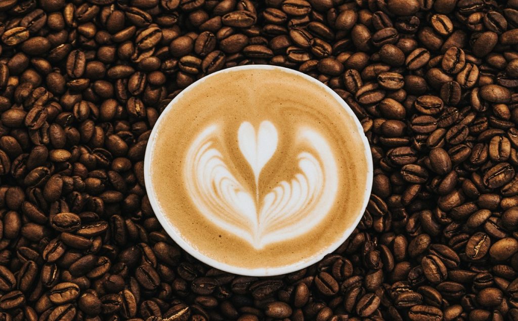 Cum afecteaza consumul de cafea functionarea inimii pe termen lung. Noile descoperiri ale cercetatorilor