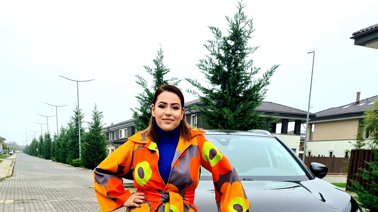 Oana Roman a ramas fara autoturism